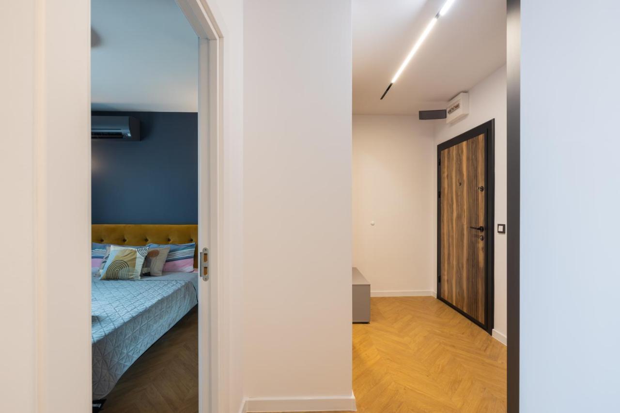 Topaz Beachfront Apartment Varna Dış mekan fotoğraf